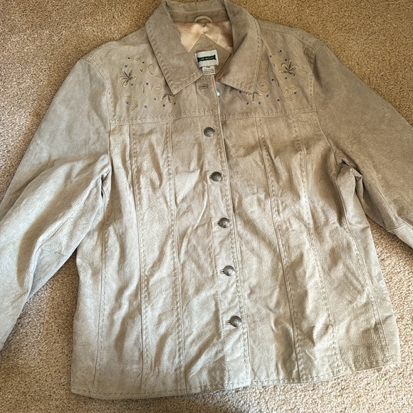 LAKE MATLEY GENUINE LEATHER JACKET IN GOOD CONDITION - Picture 3 of 8